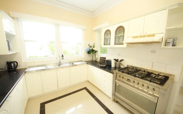 Baulkham Hills Beauty