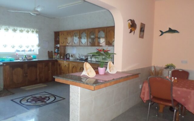 Villa Bananier Guest House