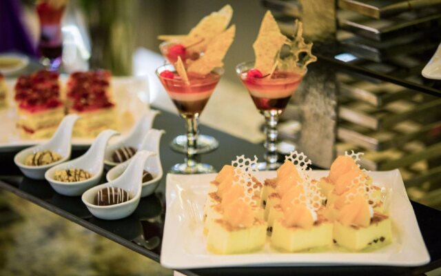 Taishun Xiangzhou New Century Hotel