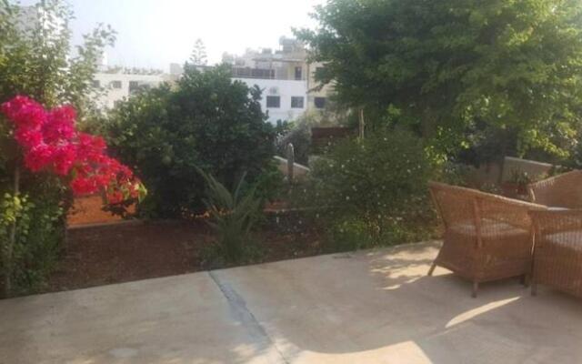 EPISTIMI 3 Bedroom Holiday House