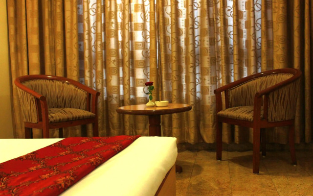 Hotel The Samrat