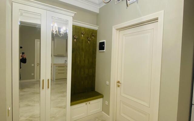 Apartments on 22 M. Khalilova Street