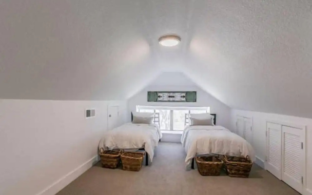 New White On Columbus Family Gathering Place
