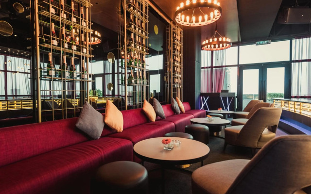 WEIL Hotel