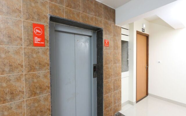 OYO 11342 Phoenix Inn