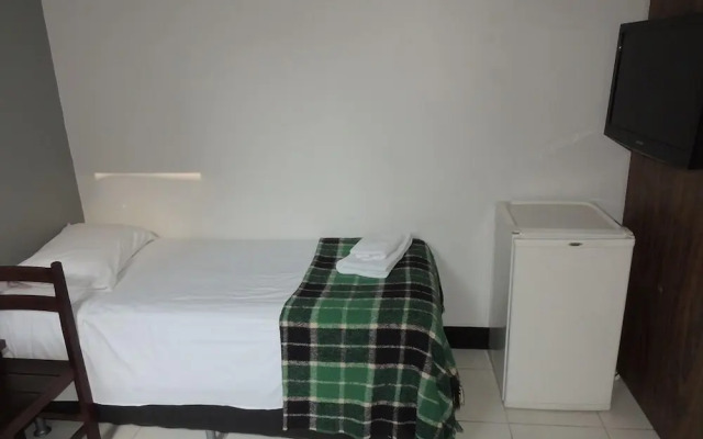 Hotel Economy 888 - Próximo a Praça da Estação e Rodoviária