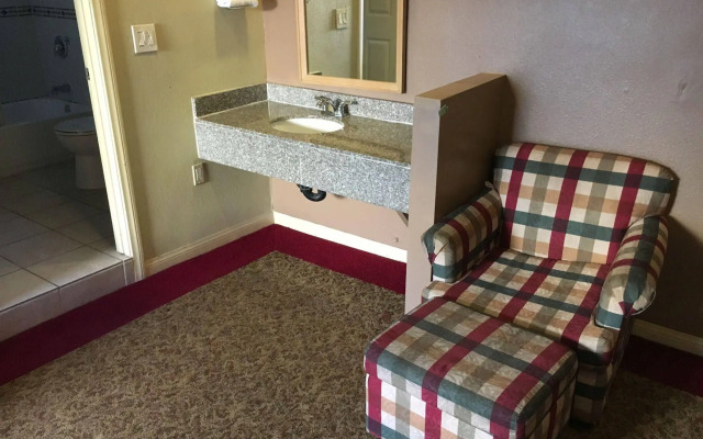 Pacifica Motel
