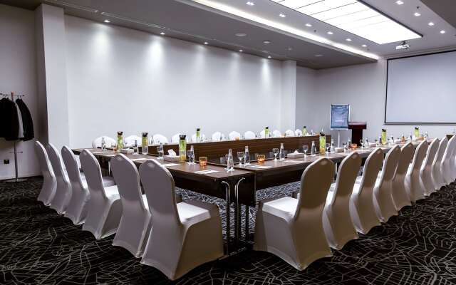 Radisson Hotel & Apartments Dammam Industrial City