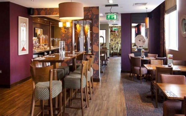 Premier Inn Coventry City (Earlsdon Park)