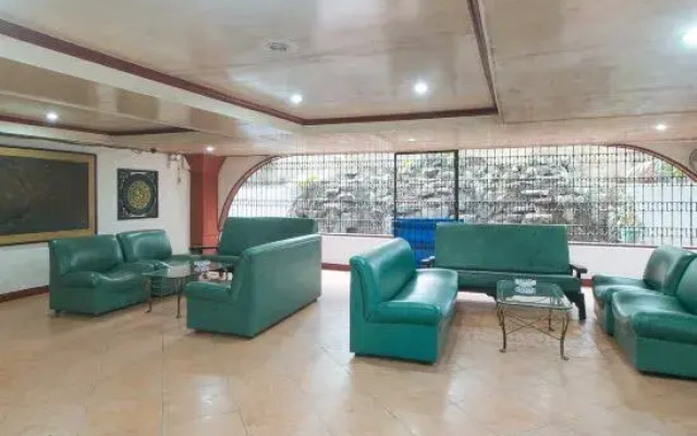 RedDoorz @ Broadway Court Apartelle II Quezon City