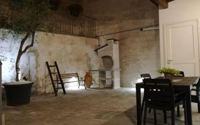 Sassi Sotto Le Stelle