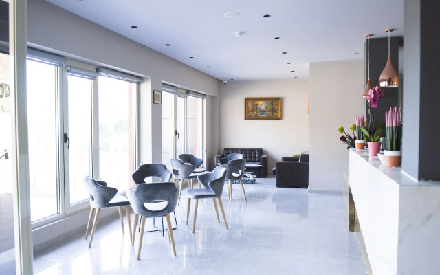 Olivia's Hill Resort