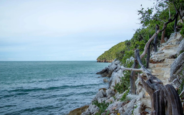 Nam Talay Resort