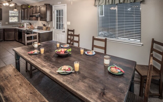 Ruidoso Three-bedroom