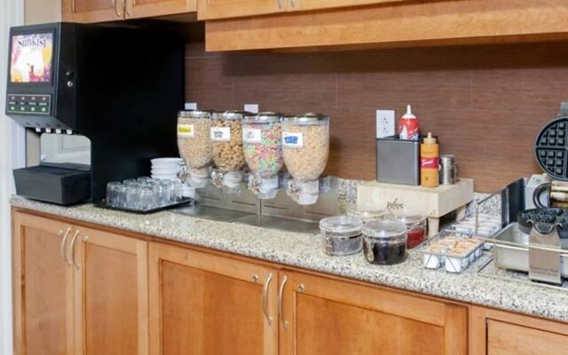 Residence Inn Moline Quad Cities