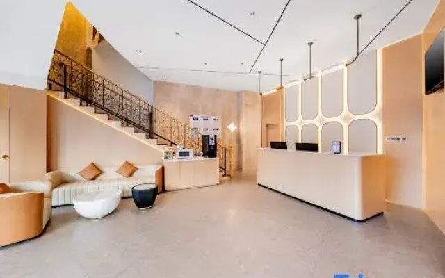 Jinjiang Hotel (Hohhot Chengjisihan West Street TV Station)