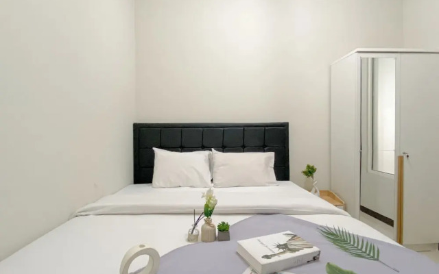 Comfortable And Homey 2Br Apartment Nifarro Park