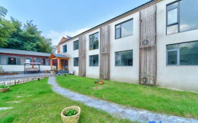 Zhuxiju Guesthouse