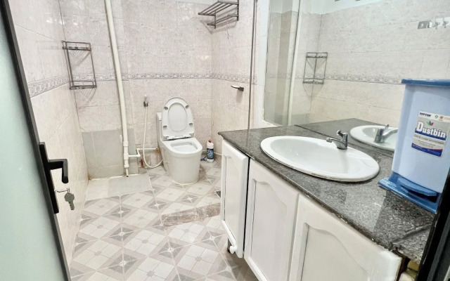 Halo Serviced Apartment