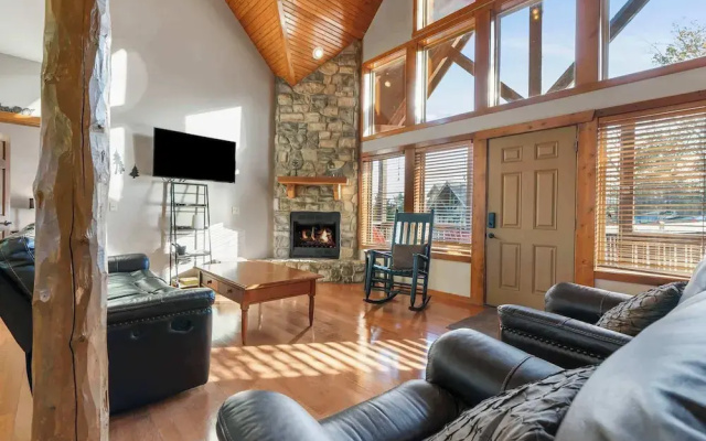 Kemper's Duet Cabins