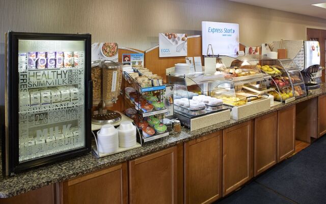 Holiday Inn Express & Suites Orangeburg by IHG