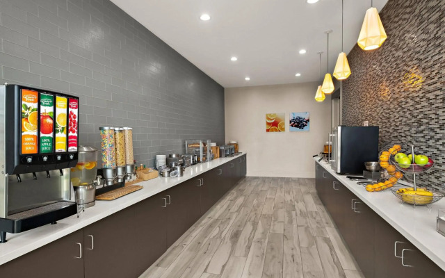 Four Points by Sheraton Plano