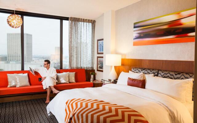 Hotel Derek