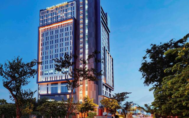 Movenpick Surabaya City