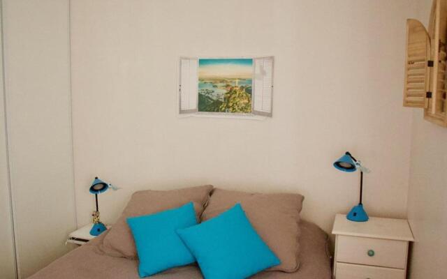 Appartement Bormes-les-Mimosas, 2 pièces, 4 personnes - FR-1-610-2