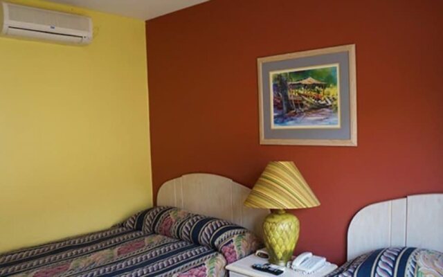 Chaconia Hotel