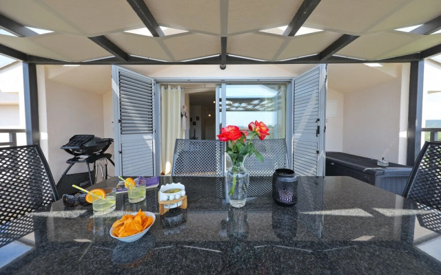 Villa Olive Garden Apartments