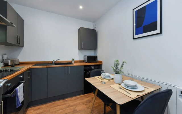 Dovecote Lane Suites
