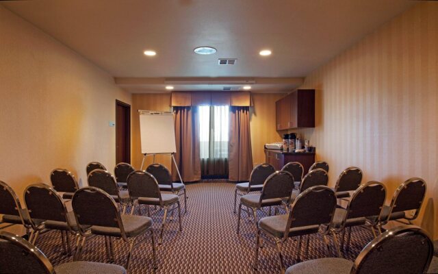 Holiday Inn Express & Suites Frazier Park by IHG