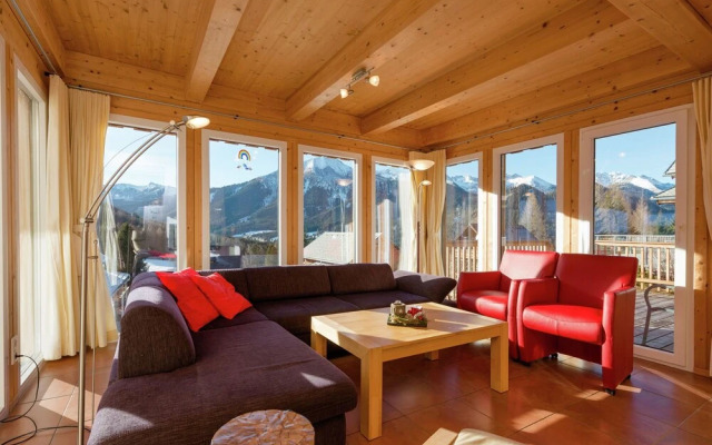 Luxurious Chalet in Hohentauern With Jacuzzi Near Lake