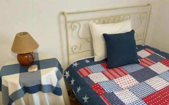 Guest House Alfarrobeiras