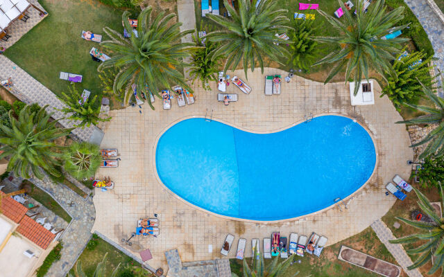 Talea Beach Hotel