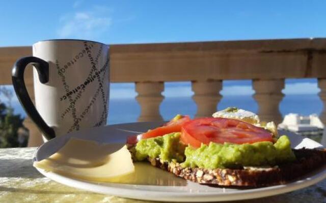 Ashram Villa Sunshine