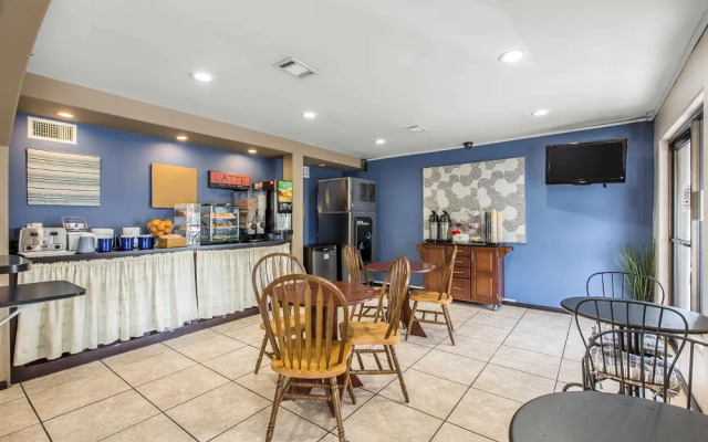 Mission Bay Lodge