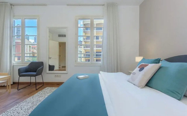 Mundo - 2 BR Apartment at Saifi Village