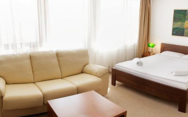 Hotel Happy
