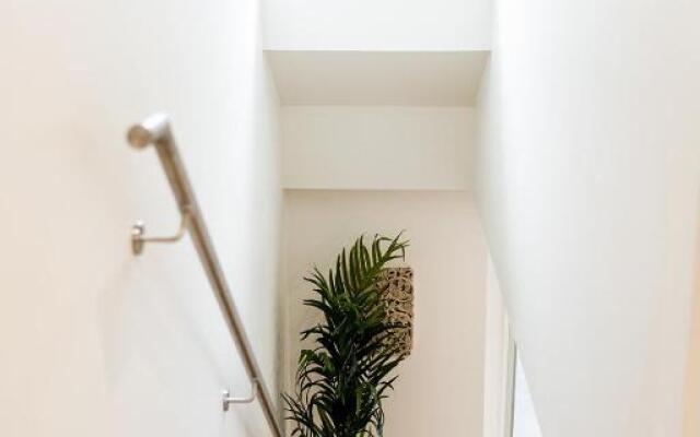 Stunning 4-bed house close to downtown Toronto