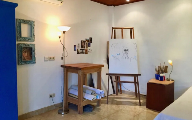 Gunung Paradis Retreat