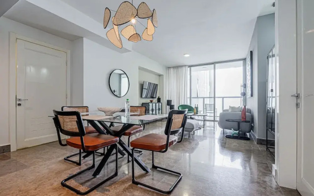 w Comfy 1BR w Fantastic Balcony in YOO