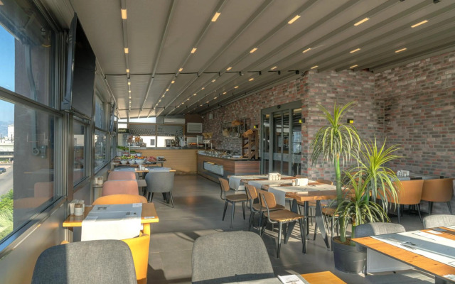 Laren Sea Sıde Hotel & Spa