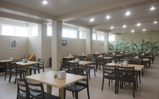 Золотой лев (Песчаное)