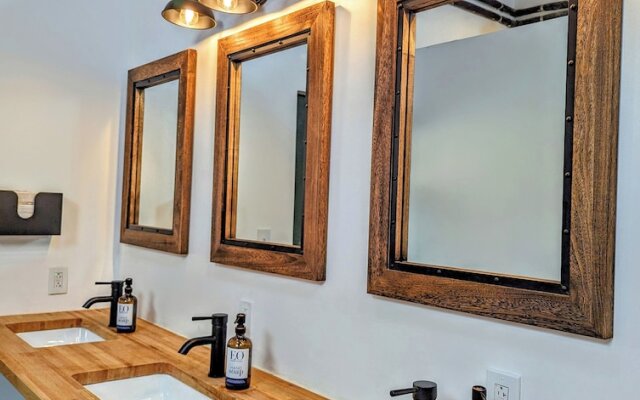 Wildhaven Yosemite Glamping