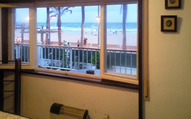 Apartment With 3 Bedrooms in Alicante, With Wonderful sea View, Pool A