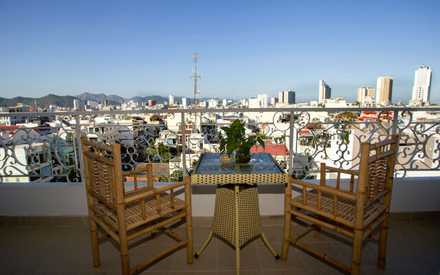 Rex Hotel and Apartment