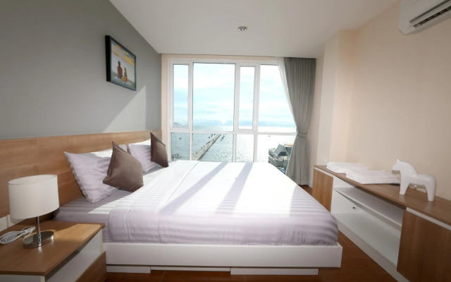 BBG Seaside Luxurious Service Apartment