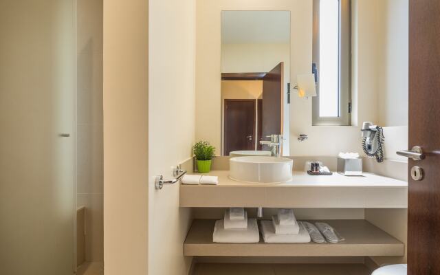 The Westin Salgados Beach Resort, Algarve